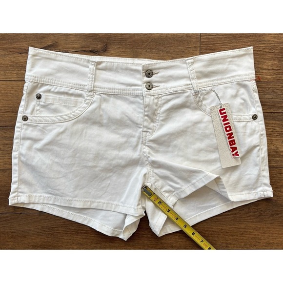 Unionbay Women's Size 13 White Y2K Denim Jean Shorts - NEW - Picture 7 of 13